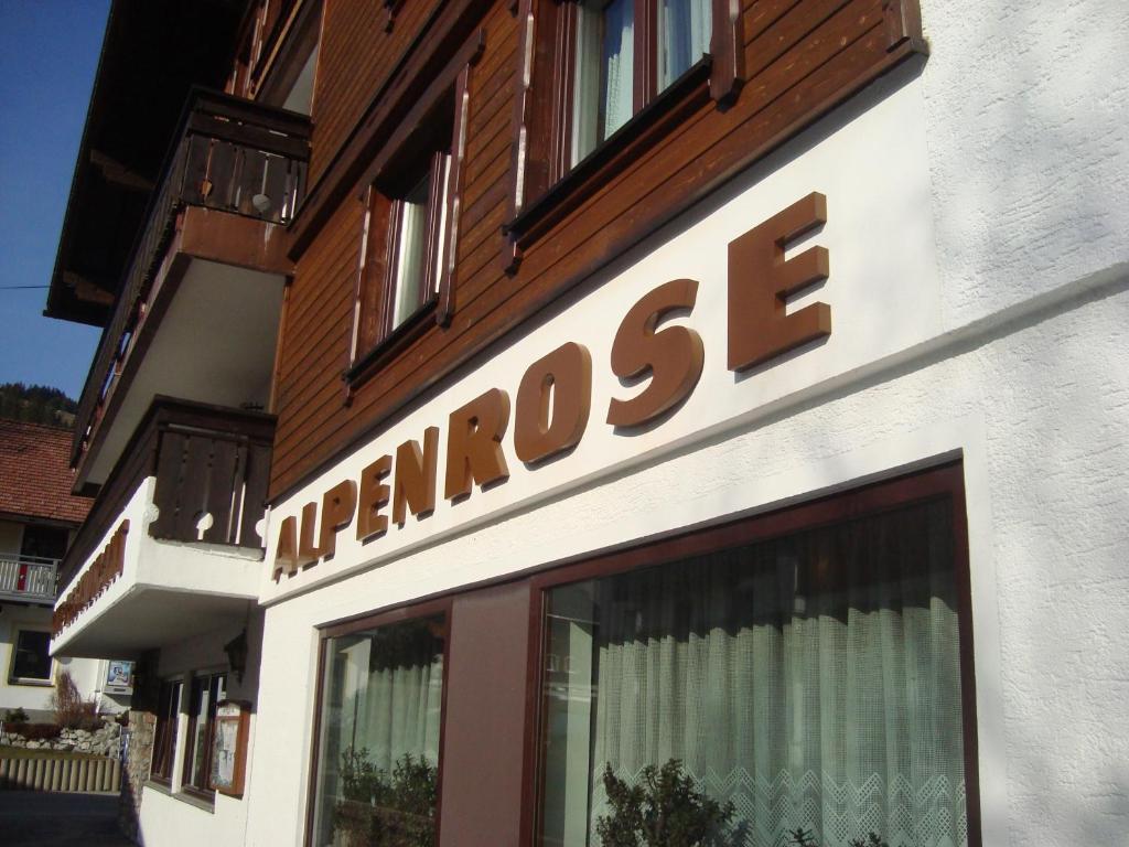 Hotel Alpenrose Zöblen Exterior foto